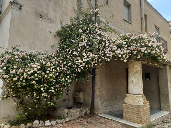 Villa Carboni - Architettura storica del XVII secolo